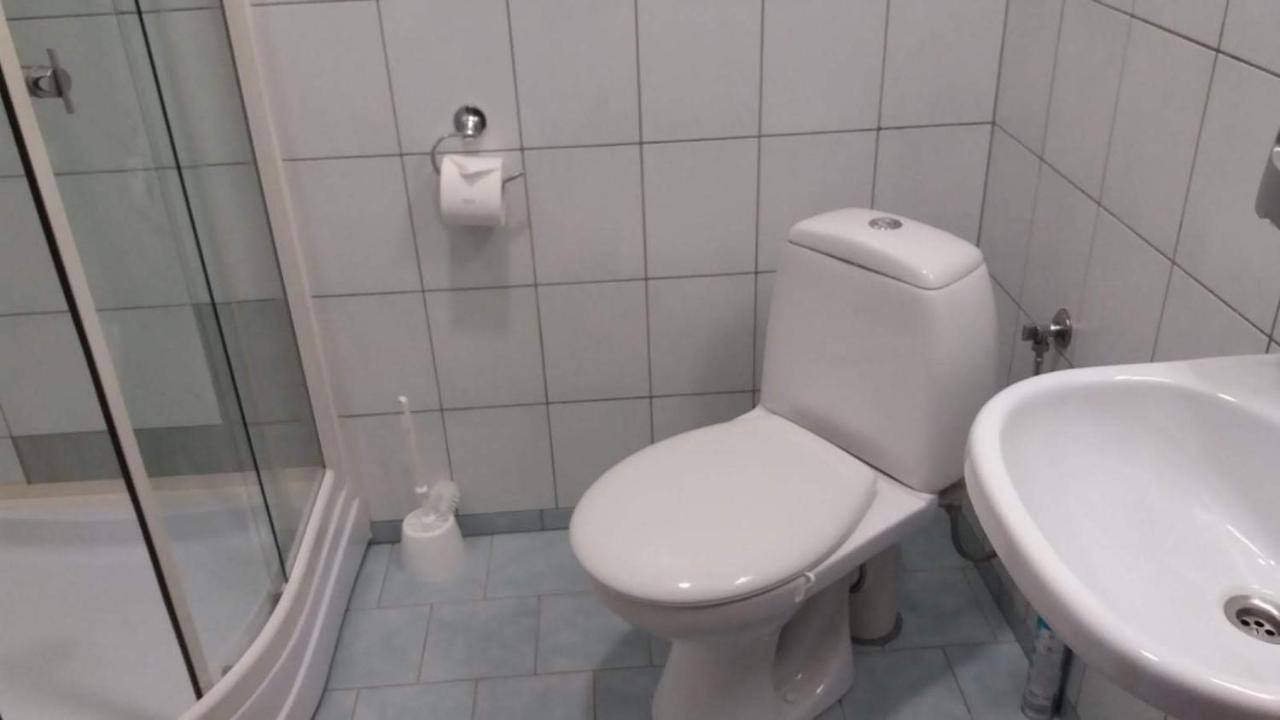 Metras Maja Hotel Aizpute Ngoại thất bức ảnh