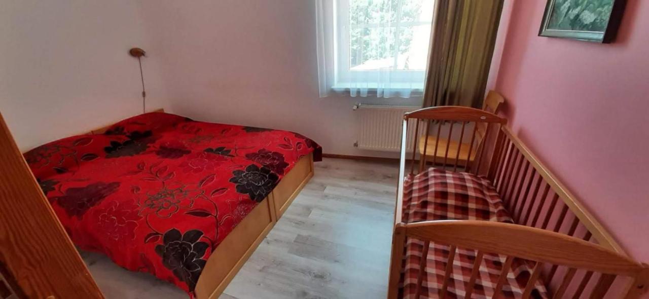 Metras Maja Hotel Aizpute Ngoại thất bức ảnh